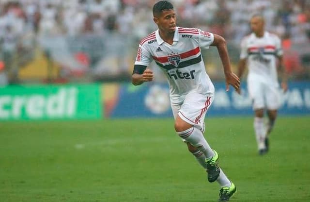 Santos contrata promessa da base do São Paulo