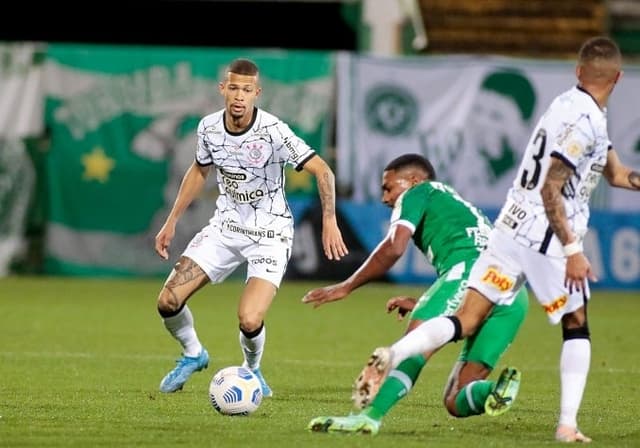 João Victor - Chapecoense x Corinthians