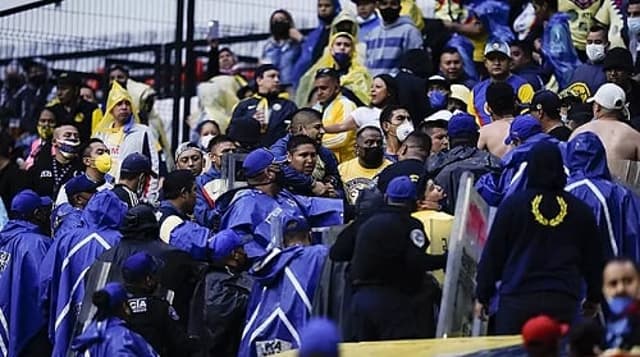 Torcida do América - Briga