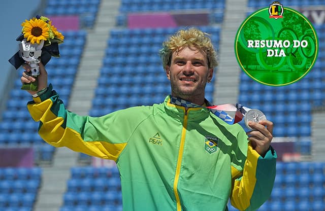 Pedro Barros com a medalha de prata no skate.