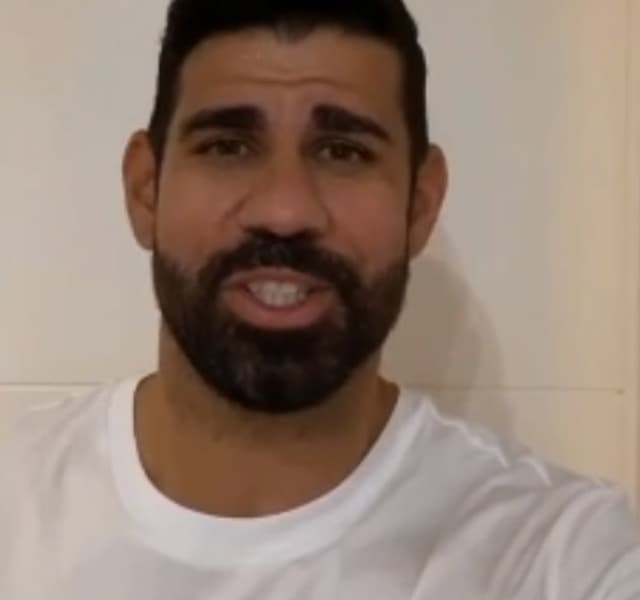 Diego Costa confirma acerto com o Atlético-MG