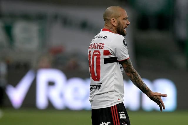 Daniel Alves - São Paulo