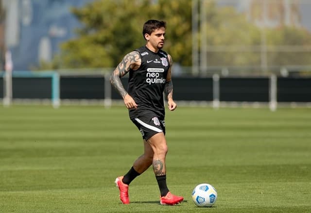 Fagner - Treino Corinthians