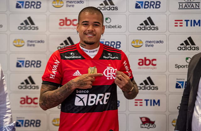 Kenedy - Flamengo