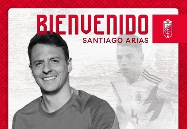 Santiago Arias no Granada