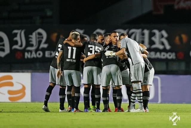 Vasco - jogadores reunidos