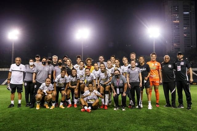 Grazi 200 jogos - Corinthians Feminino