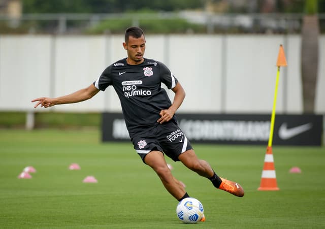 Lucas Belezi - Corinthians