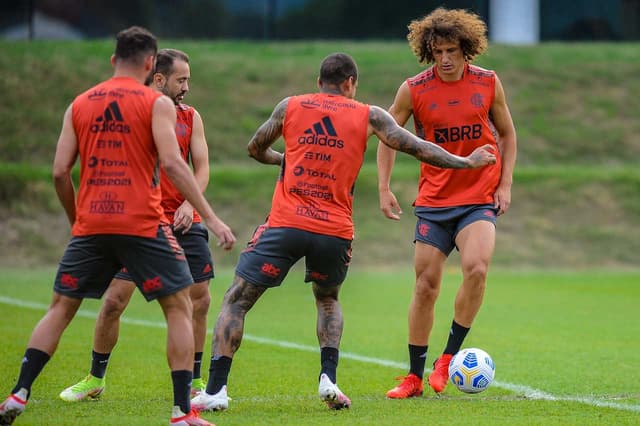 Treino Flamengo - David Luiz