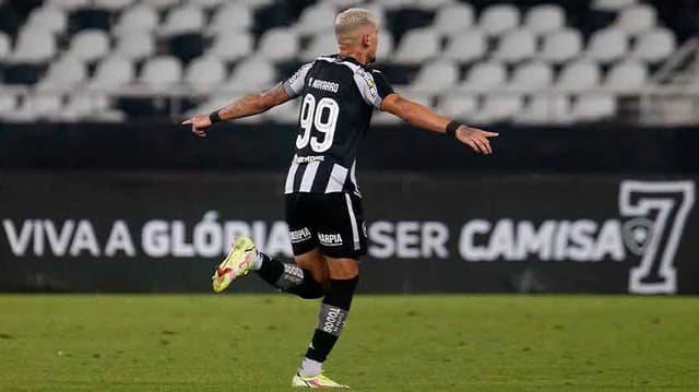 Botafogo x Sampaio Correa - Navarro