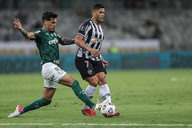 Atlético-MG x Palmeiras - Hulk e Gustavo Gómez