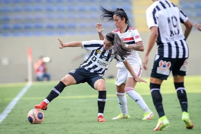 San-São Feminino