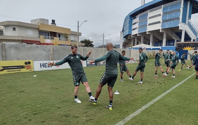 Treino do Guarani no CT do Avaí