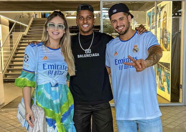 Rodrygo com Zé Felipe e Virgínia Fonseca