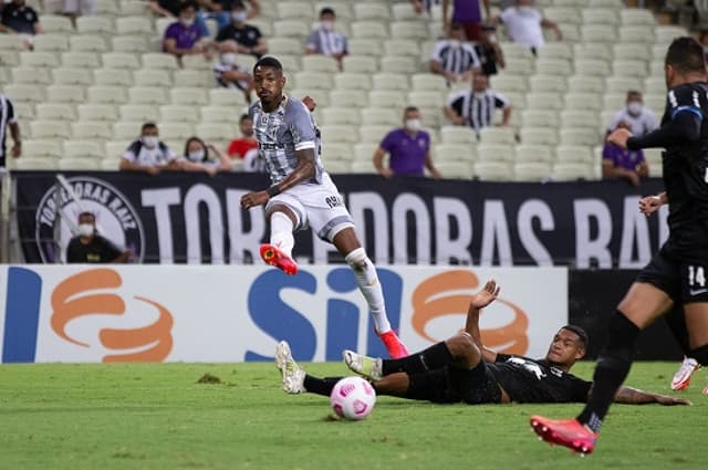 Ceará x Bragantino