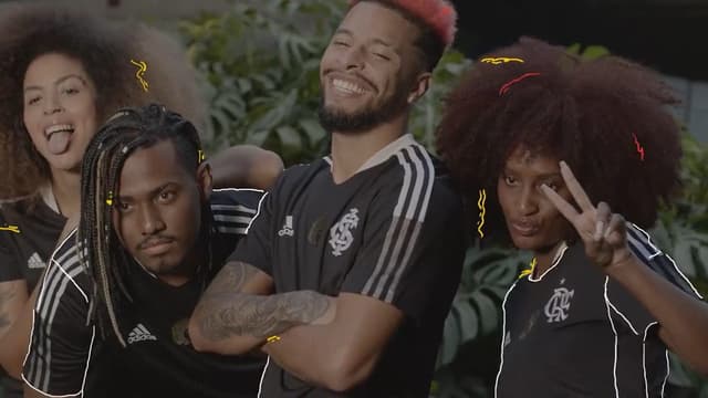 Camisas Flamengo e Internacional