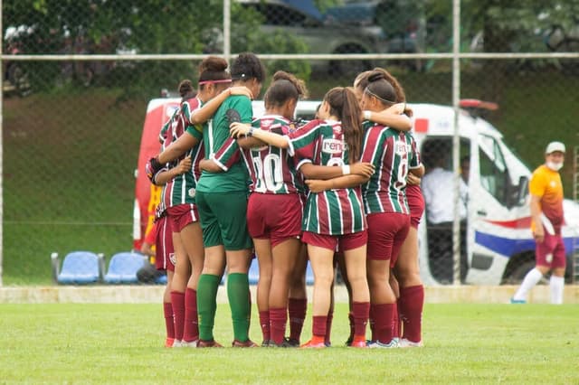 Fluminense - futebol feminino sub-18