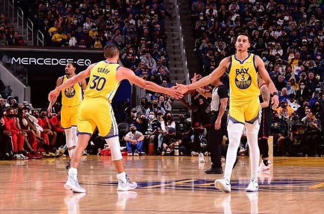 Jordan Poole Stephen Curry