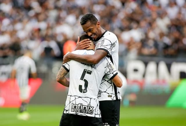 Corinthians x Santos - Jô e Gabriel