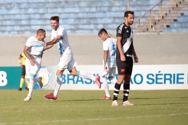 Londrina x Vasco - Nene