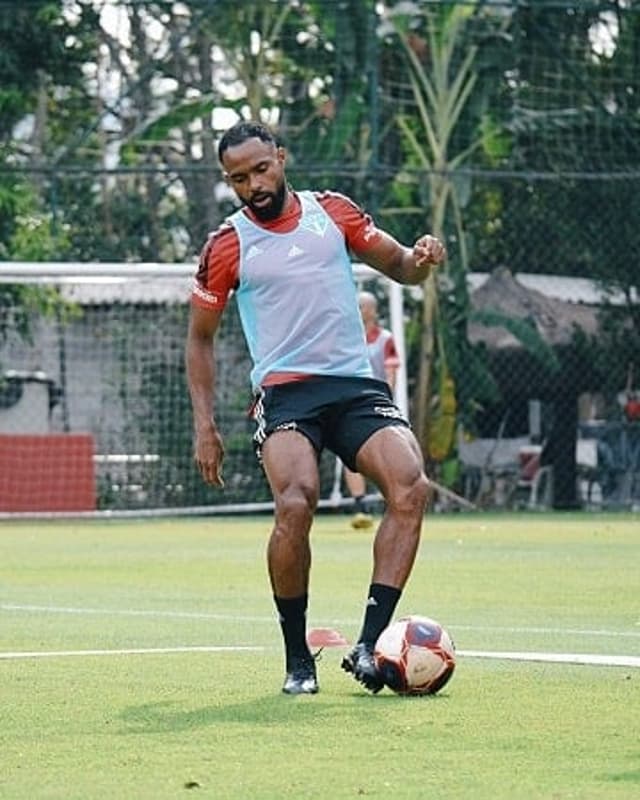 William - treino do São Paulo