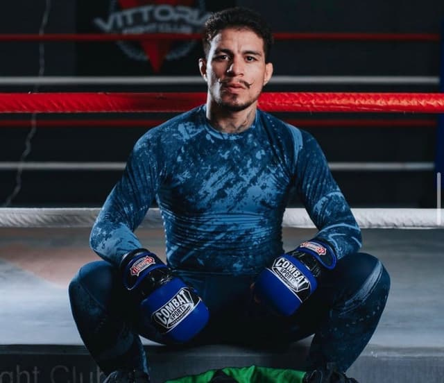 Felipe Cabocão vai subir de categoria já em sua próxima luta pelo UFC