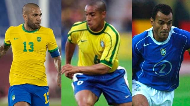 Daniel Alves, Roberto Carlos e Cafú com a camisa da Seleção Brasileira