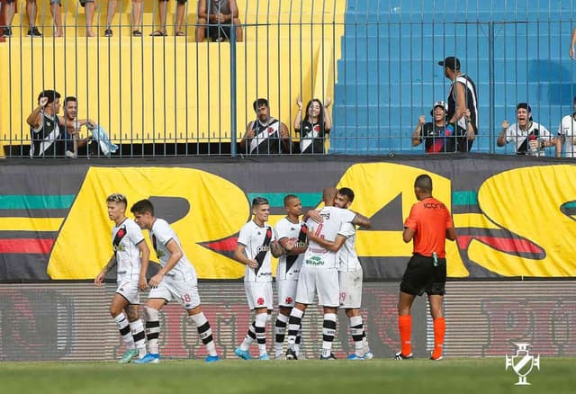 Vasco x Madureira