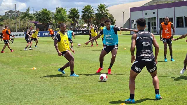 Treino Corinthians - Gil, Xavier e Du Queiroz