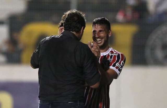 Calleri e Rogério Ceni se reencontrando