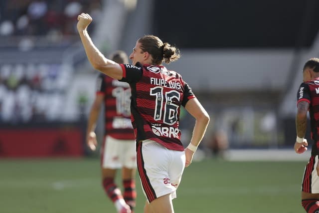 Filipe Luís - Flamengo x Vasco