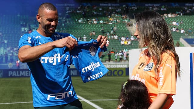 Weverton chá revelação