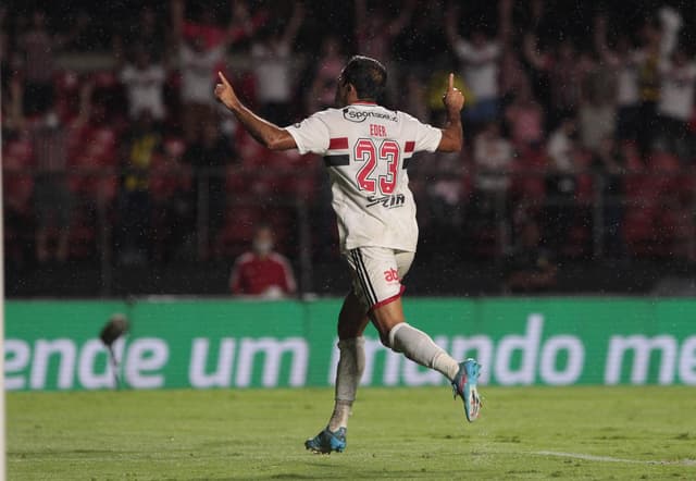 Eder - São Paulo x Manaus