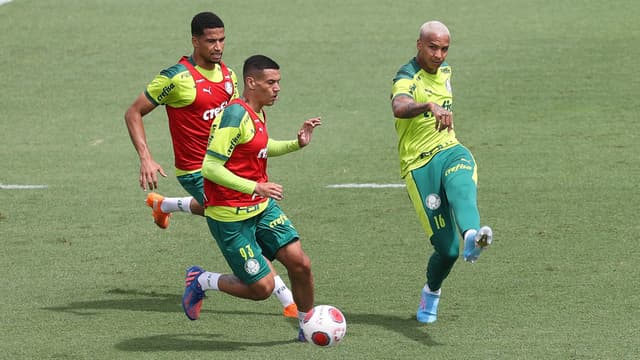 Deyverson - treino Palmeiras