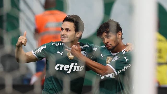 Raphael Veiga e Gustavo Scarpa - Palmeiras x Ituano