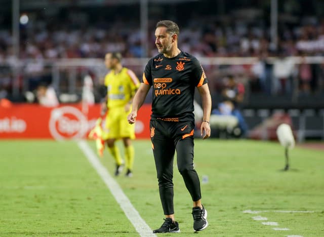 Vítor Pereira - São Paulo 2 x 1 Corinthians - Paulistão 2022 - Semifinal