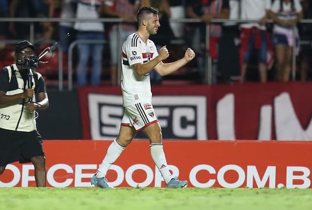 São Paulo 3 x 1 Palmeiras - Calleri