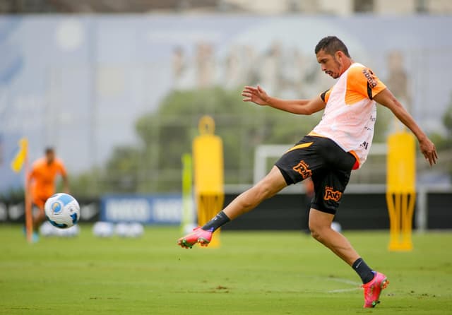 Treino Corinthians - Bruno Melo