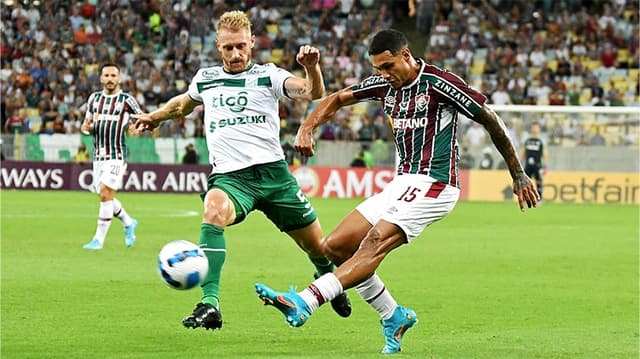 Fluminense x Oriente Petrolero - Cris Silva