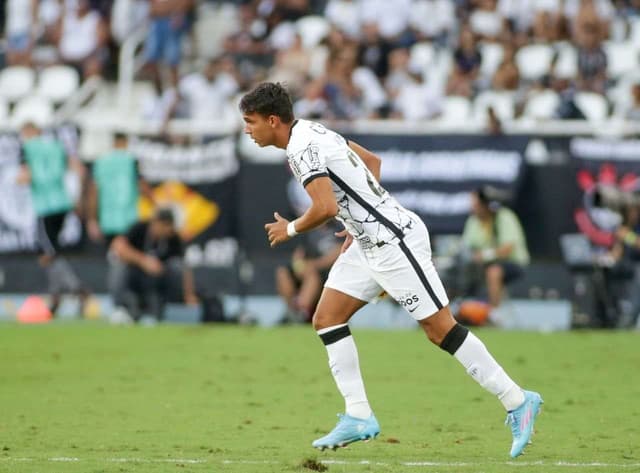 Botafogo x Corinthians - Giovane