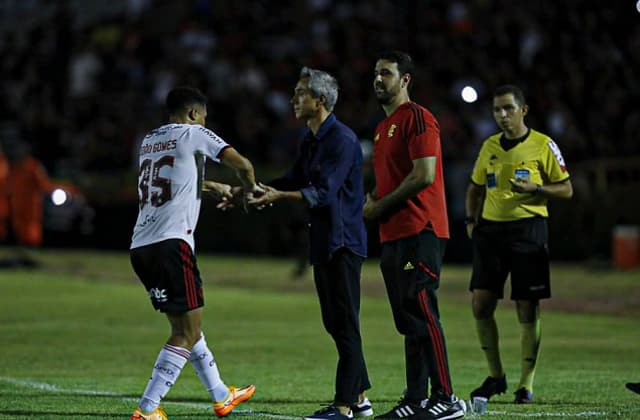 João Gomes - Flamengo - Altos