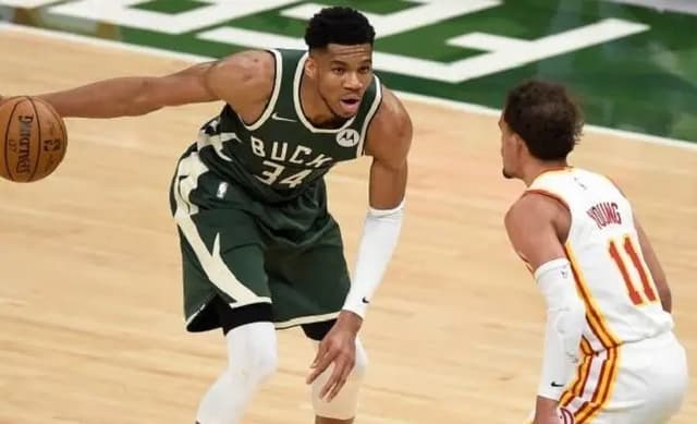 Giannis Antetokounmpo Trae Young