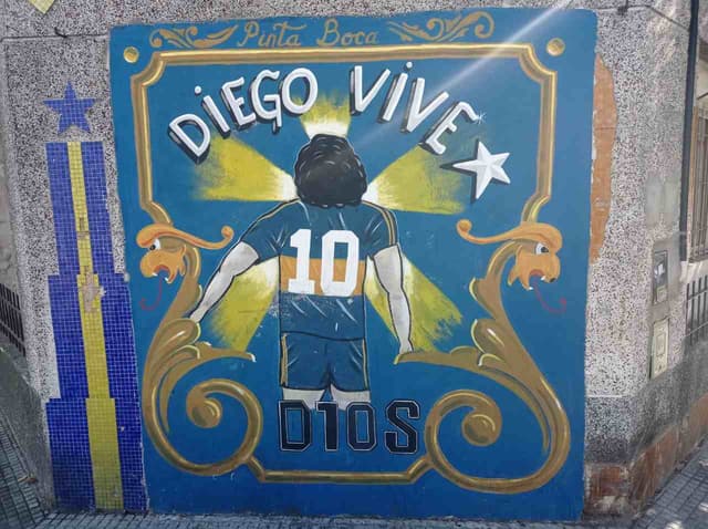 Pintura Diego Maradona - Bairro La Boca - Buenos Aires