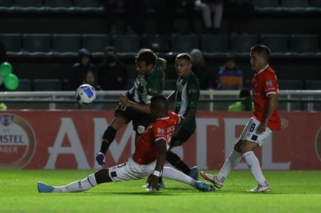 Banfield x Universidad Católica de Quito