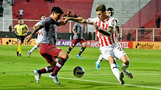 Unión Santa Fe x Fluminense - Cano