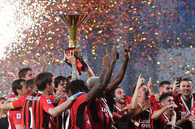 Milan - Campeão Italiano - 2021/2022