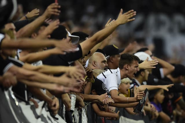 Torcida do Corinthians - Neo Química Arena