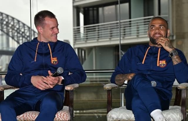 Ter Stegen e Daniel Alves - Barcelona