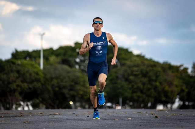 Diogo Sclebin vai estrear no Ironman Brasil neste fim de semana. (Marcelo Rypl/Divulgação)