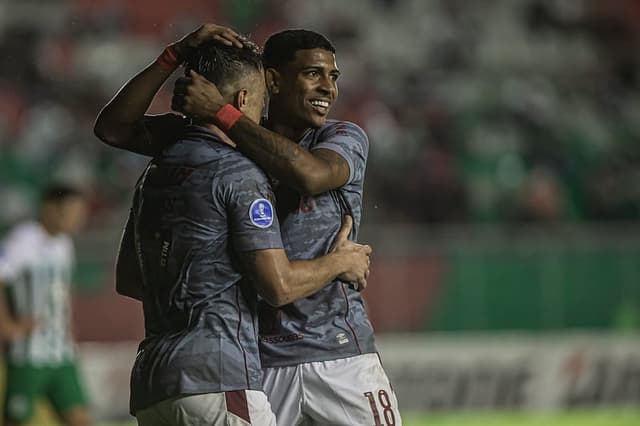 Oriente Petrolero x Fluminense - John Kennedy